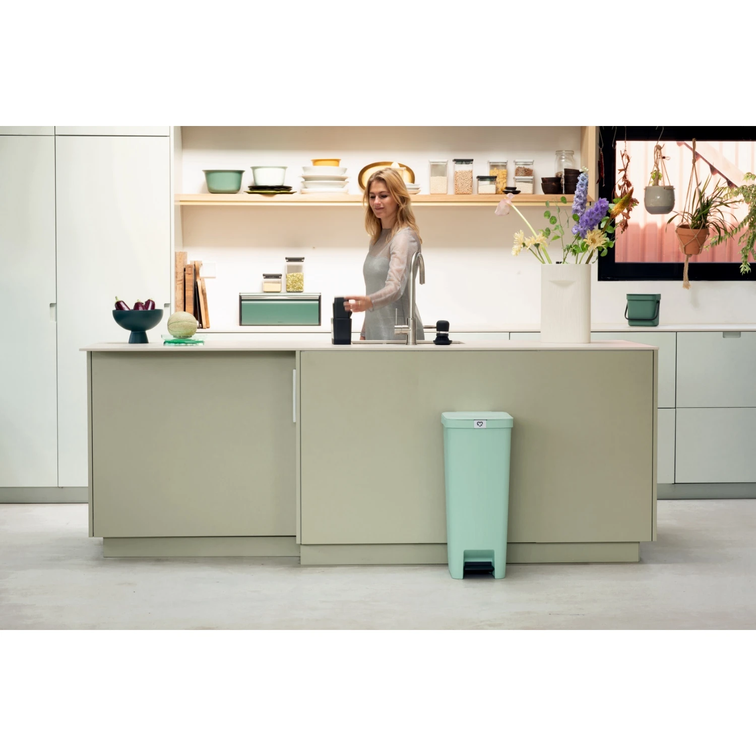 Brabantia StepUp Pedaalemmer 40 Liter Jade Groen 6 Brabantia StepUp Pedaalemmer 40 Liter Jade Groen - Afbeelding 6