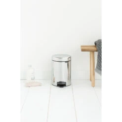 Brabantia Newicon Pedaalemmer 3 L Brilliant Staal 8 Brabantia Newicon Pedaalemmer 3 L Brilliant Staal -Brabantia 102 3147 4 1