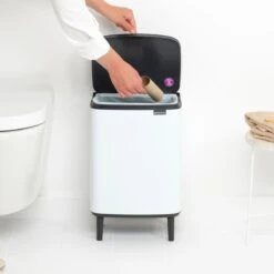 Brabantia Bo Hi Afvalemmer 12 L - White 20 Brabantia Bo Hi Afvalemmer 12 L - White -Brabantia 10257675
