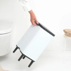 Brabantia Bo Hi Afvalemmer 12 L - White 23 Brabantia Bo Hi Afvalemmer 12 L - White -Brabantia 10257680