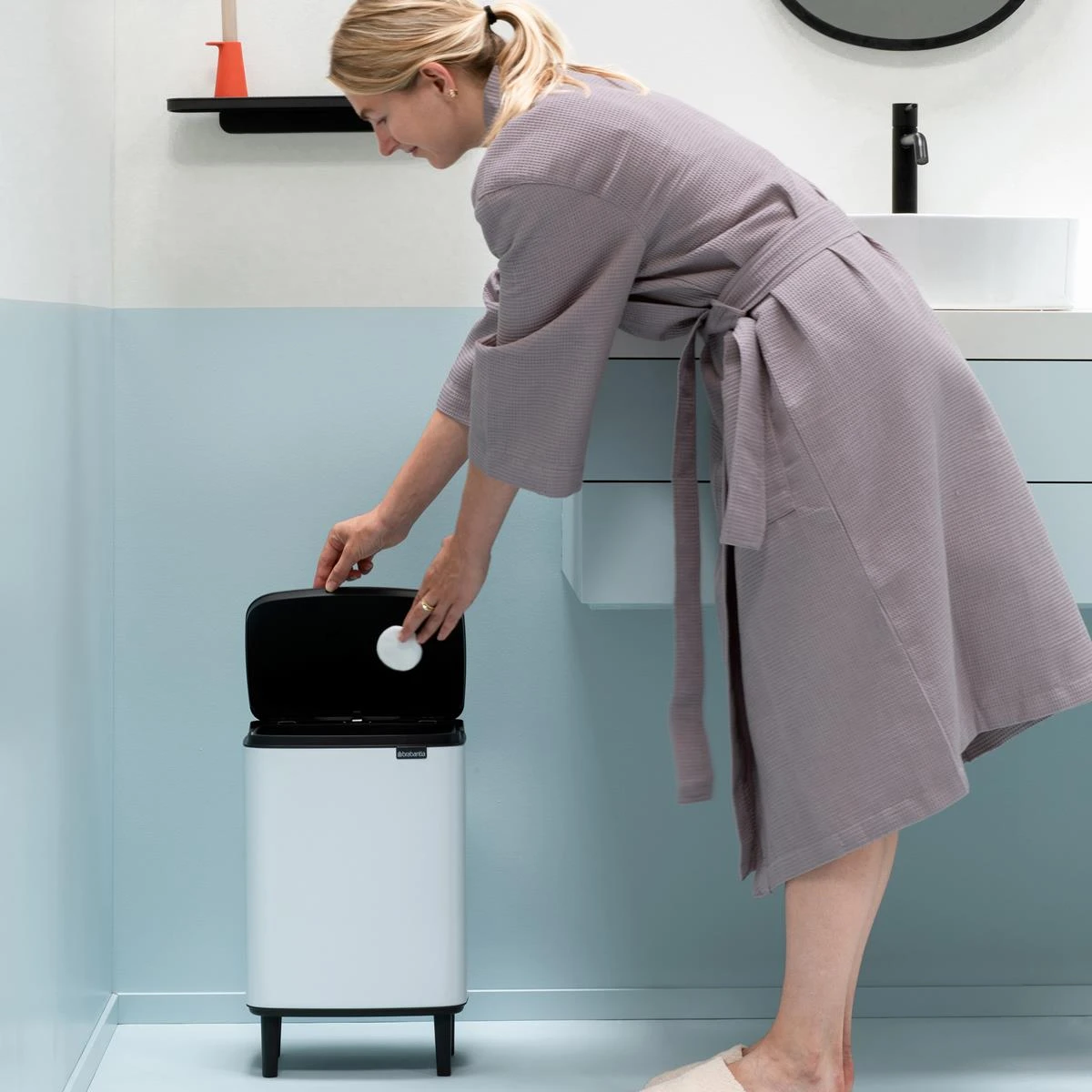 Brabantia Bo Hi Afvalemmer 12 L - White 10 Brabantia Bo Hi Afvalemmer 12 L - White - Afbeelding 10