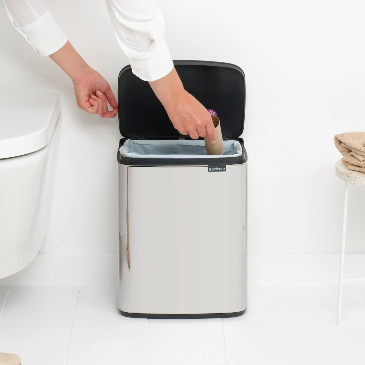 Brabantia Bo Afvalemmer 12 L - Brilliant Steel 4 Brabantia Bo Afvalemmer 12 L - Brilliant Steel - Afbeelding 4