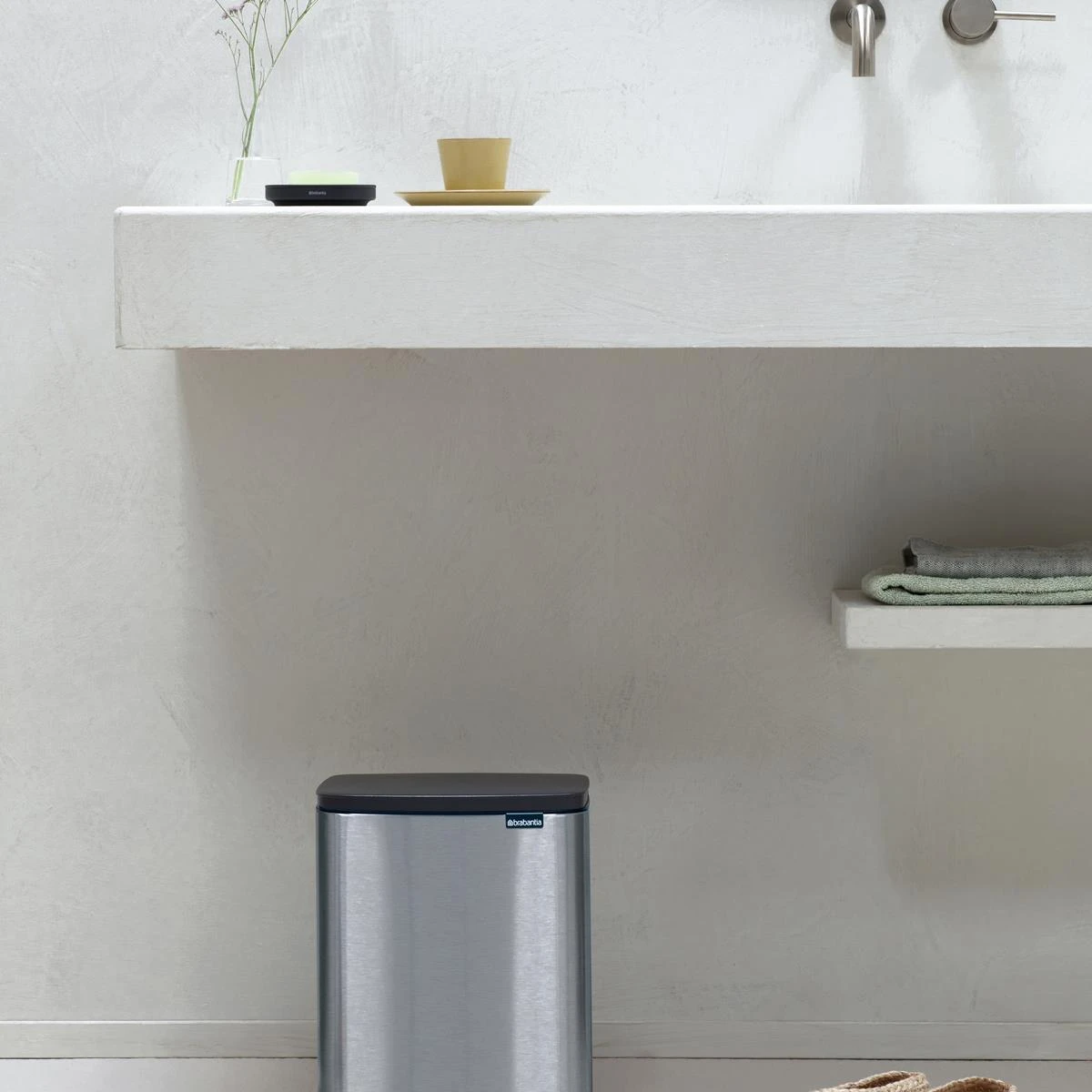 Brabantia Bo Afvalemmer 12 L - Matt Steel FPP 9 Brabantia Bo Afvalemmer 12 L - Matt Steel FPP - Afbeelding 9