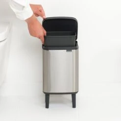 Brabantia Bo Hi Afvalemmer 4 L - Matt Steel FPP 19 Brabantia Bo Hi Afvalemmer 4 L - Matt Steel FPP -Brabantia 10713247