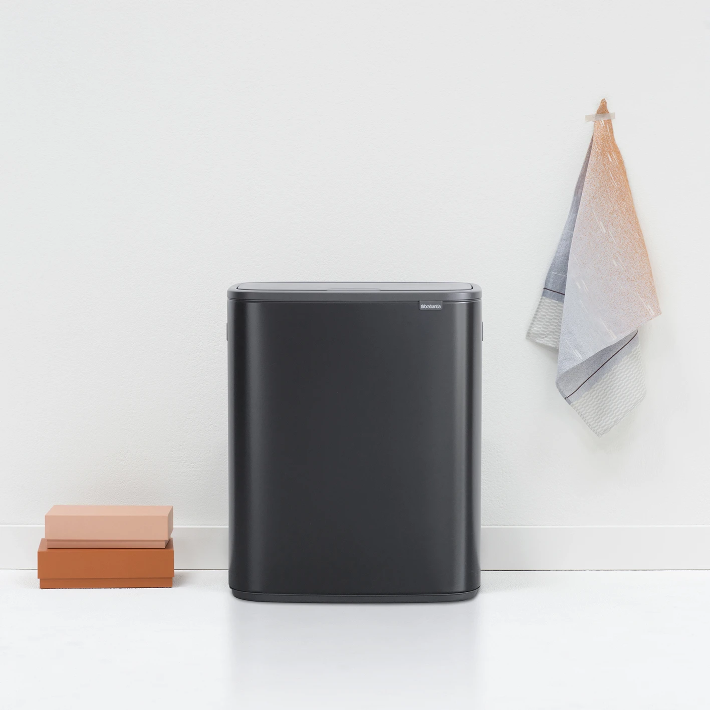 Brabantia Bo Touch Bin 60 L 9 Brabantia Bo Touch Bin 60 L - Afbeelding 9