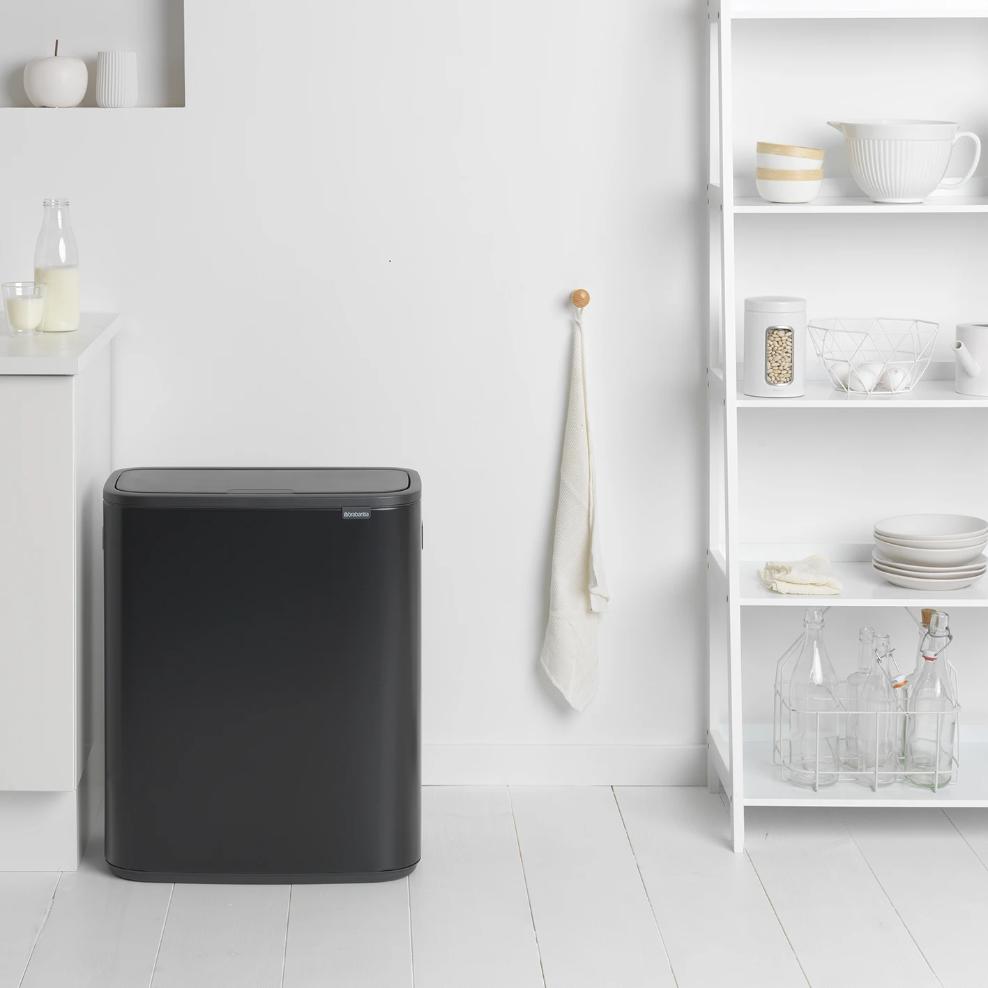 Brabantia Bo Touch Bin 60 L 2 Brabantia Bo Touch Bin 60 L - Afbeelding 2