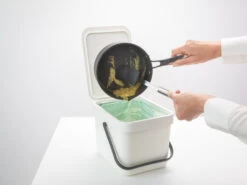 Brabantia Profile Pannenlikker Silicone -Brabantia 502468 01 4 EnvironmentImage 59398abdaf