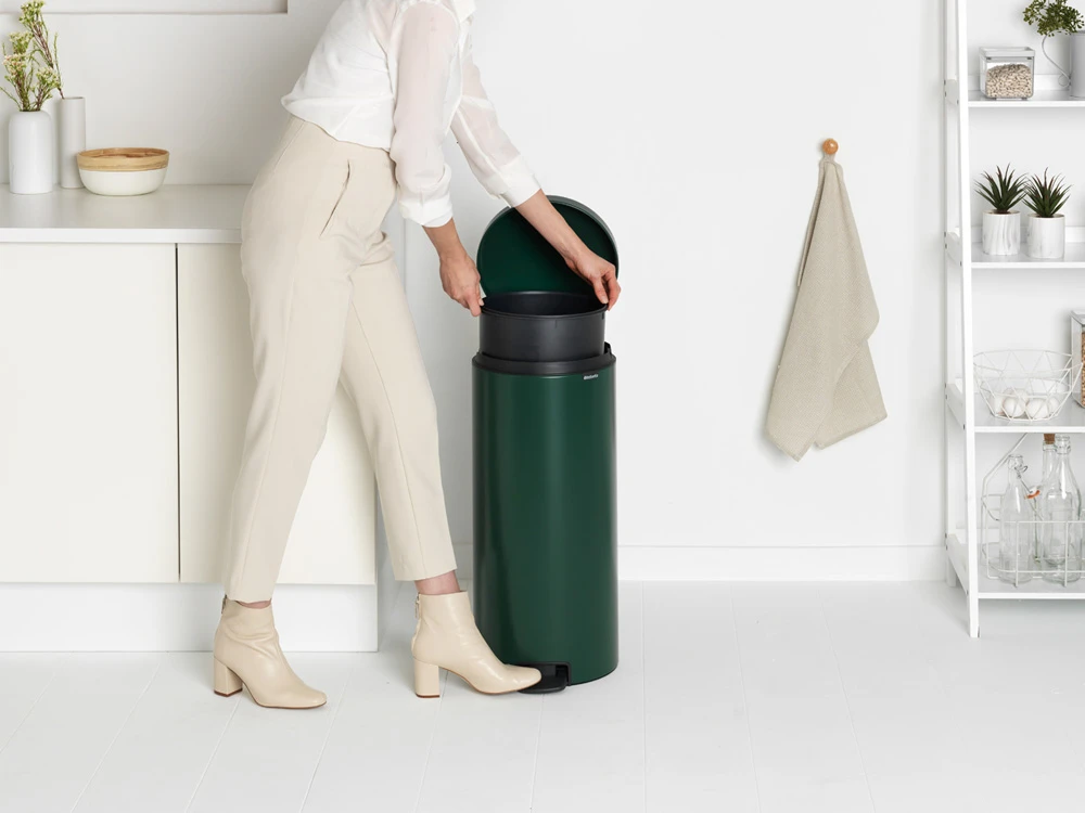 Brabantia New Icon Pedaalemmer 30 Liter 7 Brabantia New Icon Pedaalemmer 30 Liter - Afbeelding 7