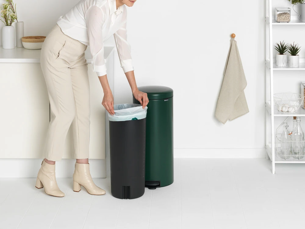 Brabantia New Icon Pedaalemmer 30 Liter 11 Brabantia New Icon Pedaalemmer 30 Liter - Afbeelding 11