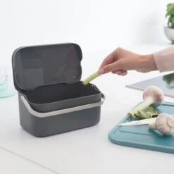 Brabantia GFT Afvalemmertje 1,8 Liter 33 Brabantia GFT Afvalemmertje 1,8 Liter -Brabantia 9431360