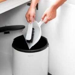 Brabantia Built-In Bin Afvalemmer 15 Liter 22 Brabantia Built-In Bin Afvalemmer 15 Liter -Brabantia 9461893