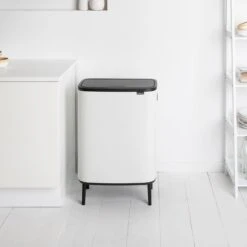 Brabantia Bo Touch Bin Hi Afvalemmer 2 X 30 L - Wit 31 Brabantia Bo Touch Bin Hi Afvalemmer 2 X 30 L - Wit -Brabantia 9463644