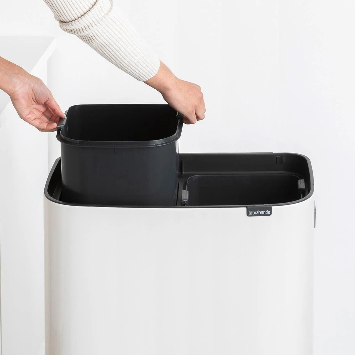 Brabantia Bo Touch Bin Hi Afvalemmer 2 X 30 L - Wit 14 Brabantia Bo Touch Bin Hi Afvalemmer 2 X 30 L - Wit - Afbeelding 14