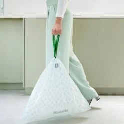 Brabantia Type X PerfectFit Jaarverpakking Afvalzak 10-12 Liter - 200 Stuks 14 Brabantia Type X PerfectFit Jaarverpakking Afvalzak 10-12 Liter - 200 Stuks -Brabantia 9603080